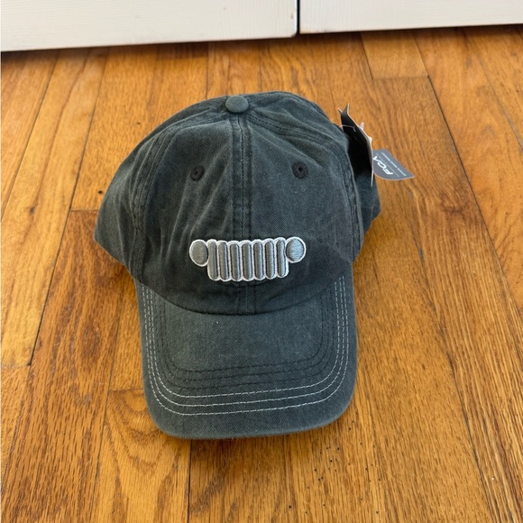 Jeep Accessories - JEEP wrangler hat, never worn